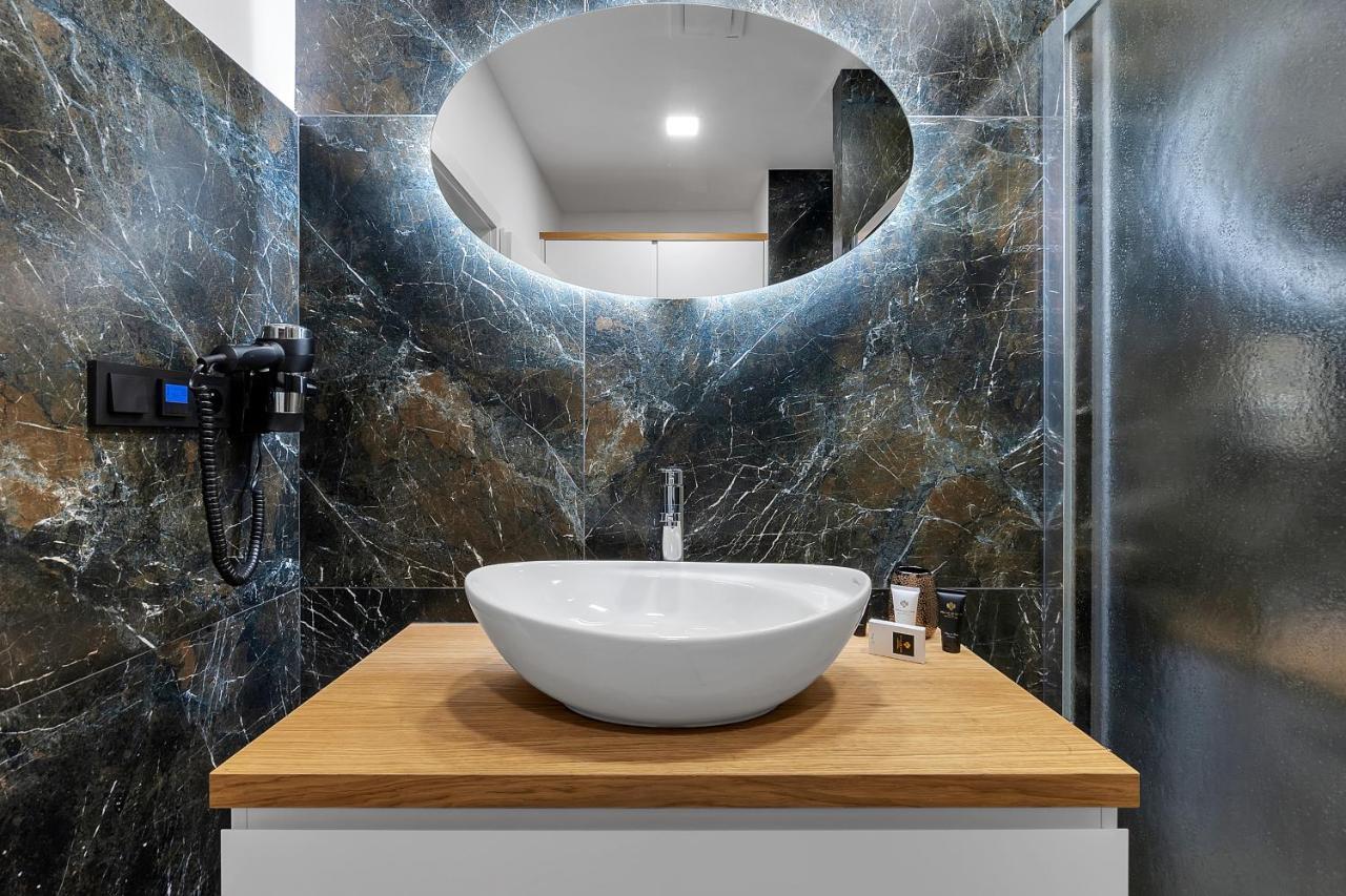 Novy Designovy Apartman S Klimatizaci ริคโนฟ นัด คเยชโนว์ ภายนอก รูปภาพ
